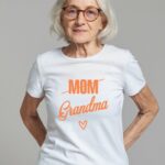Γυναικείο T-shirt - Not a mom - Grandmother